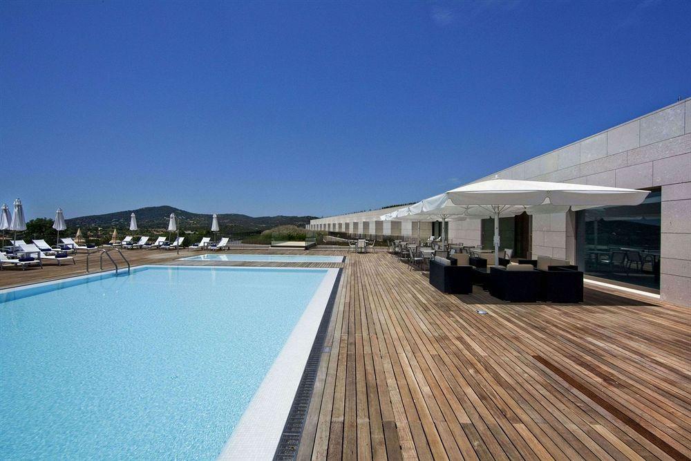 Pousada Palacio De Estoi - Small Luxury Hotels Of The World Exterior foto The rooftop pool at the hotel