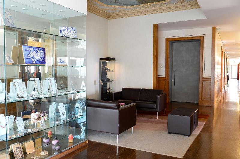 Pousada Palacio De Estoi - Small Luxury Hotels Of The World Exterior foto The interior of the museum